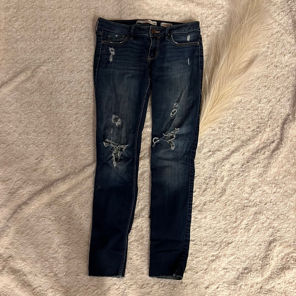 Hollister denim skinny jeans. Size 3S. $5